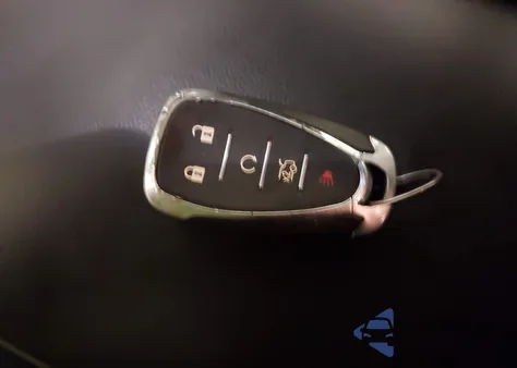 2019 Chevrolet Malibu 1Fl из США, поврежденный, VIN 1G1ZC5ST8KF192084